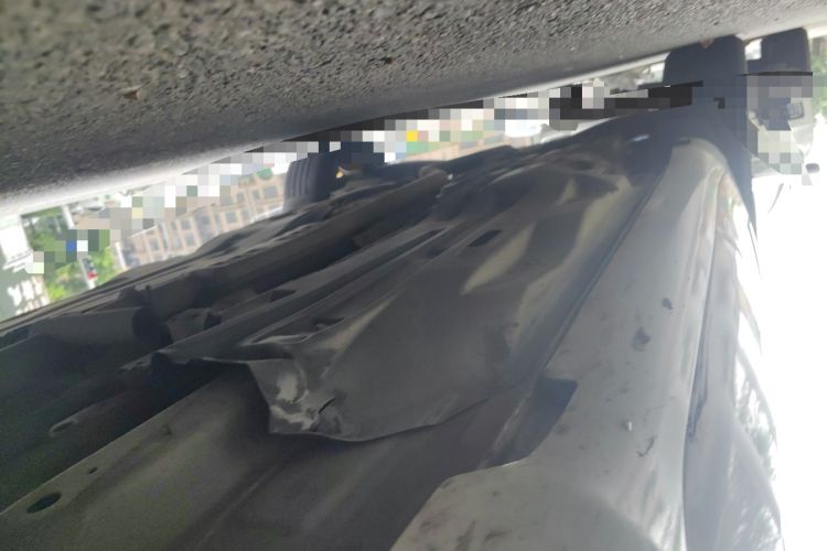 Used Jeep Cherokee 2019 2.0T Four-Wheel Drive All-Round Version China VI Chassis Front Right