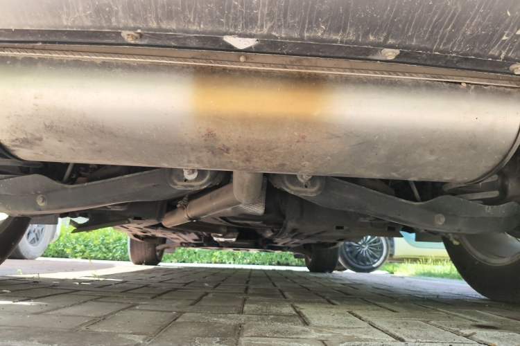 Used Jeep Cherokee 2019 2.0T Two-Wheel Drive Smart Enjoyment Version China VI Chassis Rear