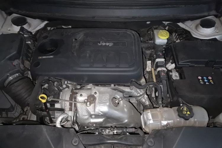 Used Jeep Cherokee 2019 2.0T 2WD Enjoyment Edition China V Engine Bay