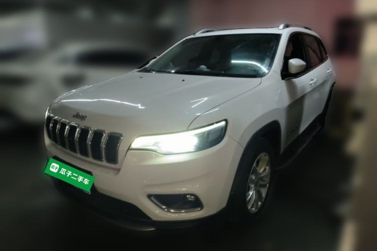 Used Jeep Cherokee 2019 2.0T Two-Wheel Drive Smart Enjoyment Version China VI Guazi used car, China used car export, Used car for sale, Used  cars, Cheapest cars for sale