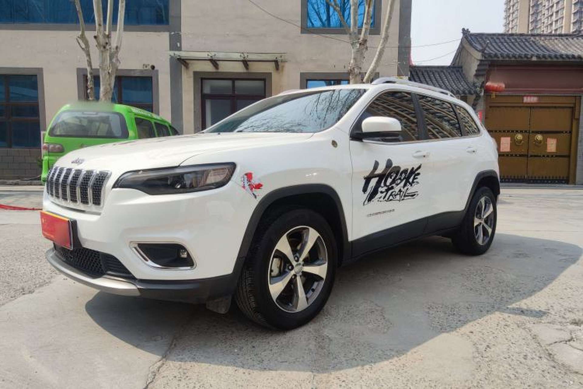 Used Jeep Cherokee 2019 2.0T Four-Wheel Drive Explorer Edition China V Exterior 1