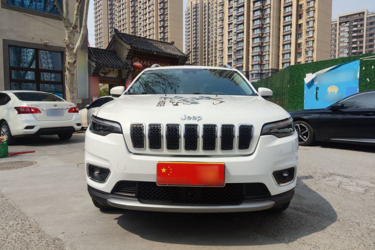 Used Jeep Cherokee 2019 2.0T Four-Wheel Drive Explorer Edition China V Exterior 2