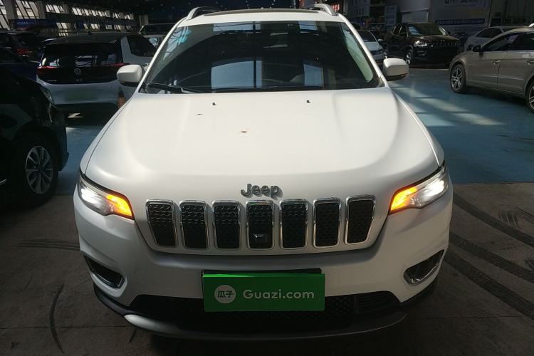 Used Jeep Cherokee 2019 2.0T 2WD Enjoyment Edition China V Front