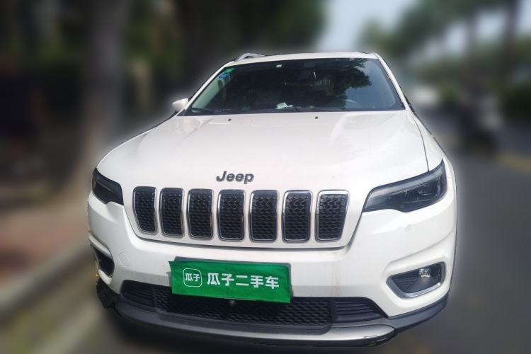 Used Jeep Cherokee 2019 2.0T Two-Wheel Drive Smart Enjoyment Version China VI Front