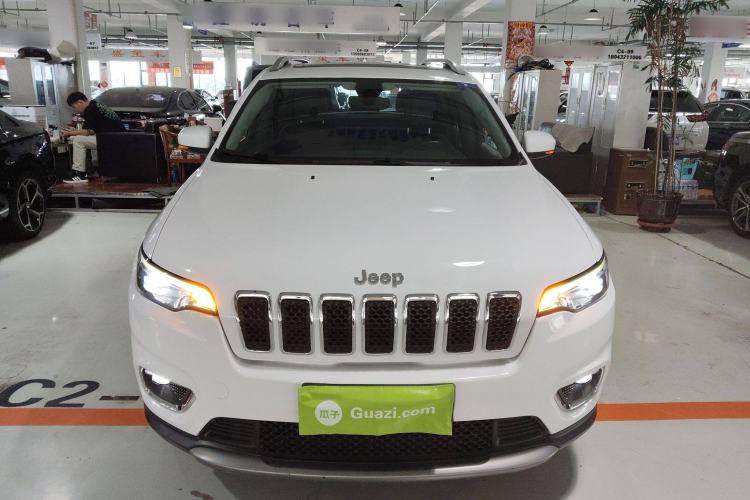 Used Jeep Cherokee 2019 2.0T Two-Wheel Drive Smart Enjoyment Version China V Front