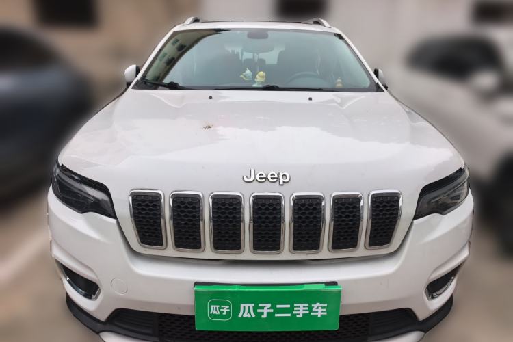 Used Jeep Cherokee 2019 2.0T Four-Wheel Drive Explorer Edition China VI Emission Standard Front