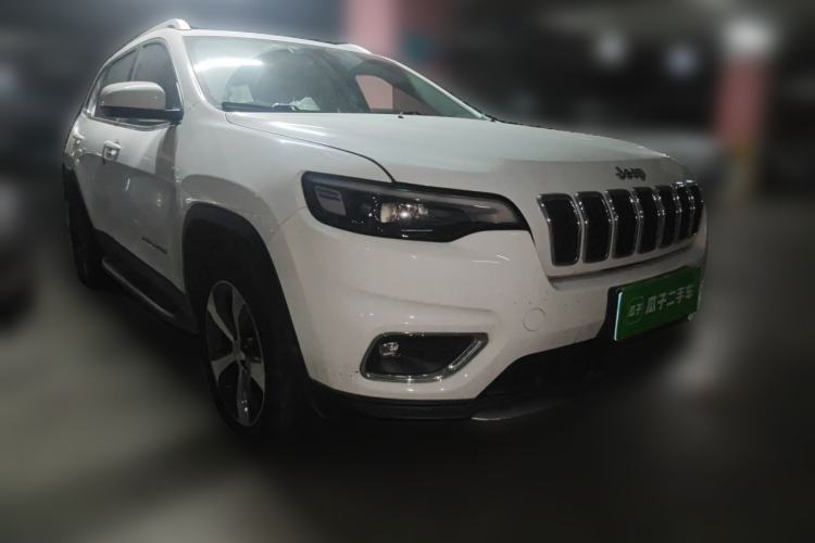 Used Jeep Cherokee 2019 2.0T Four-Wheel Drive Exploration Edition + Autonomous Driving Smart Package China V Front Right 45 Deg