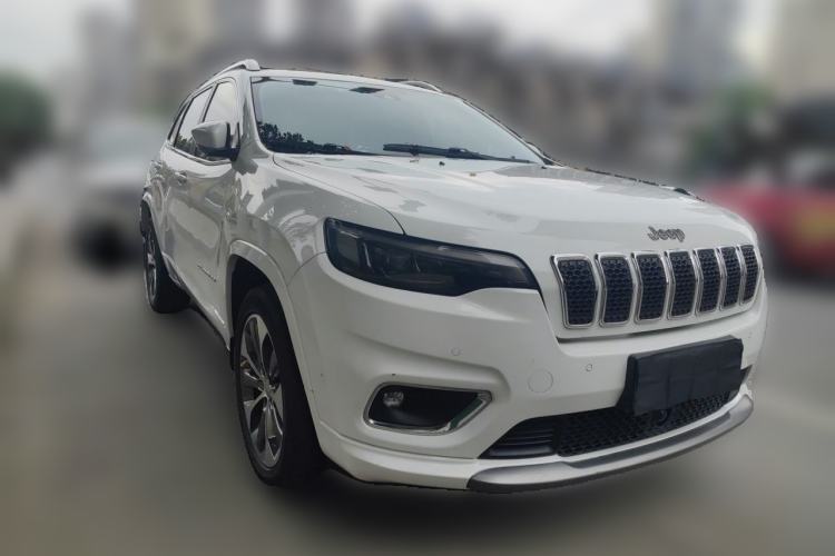 Used Jeep Cherokee 2019 2.0T Four-Wheel Drive All-Round Version China VI Front Right 45 Deg