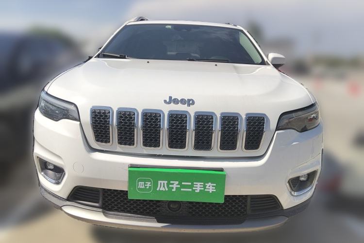 Used Jeep Cherokee 2019 2.0T Four-Wheel Drive Explorer Edition China VI Emission Standard Front
