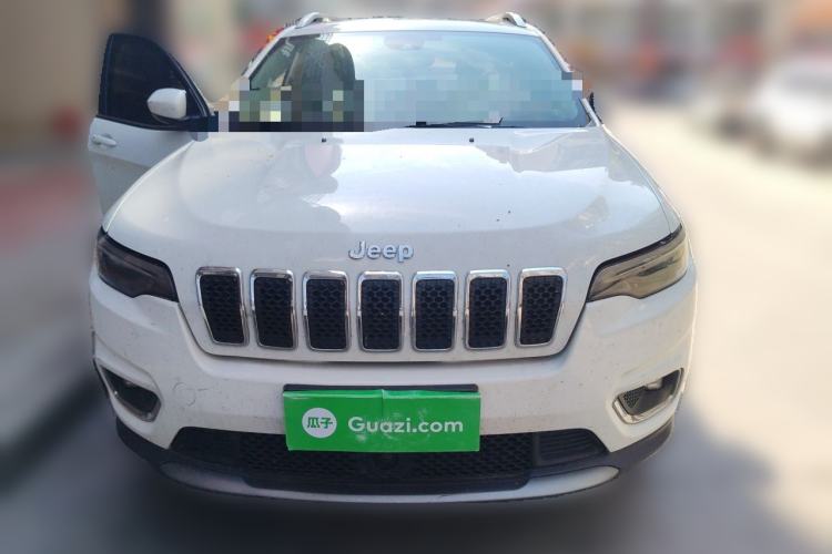 Used Jeep Cherokee 2019 2.0T Four-Wheel Drive Explorer Edition China V Front