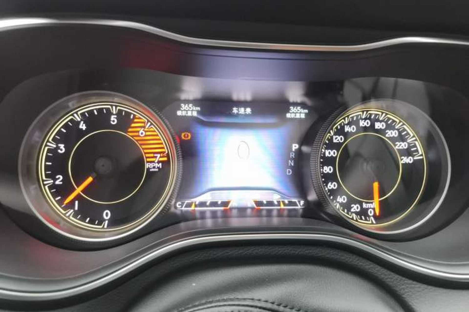 Used Jeep Cherokee 2019 2.0T Two-Wheel Drive Smart Enjoyment Version China VI Instrument Cluster