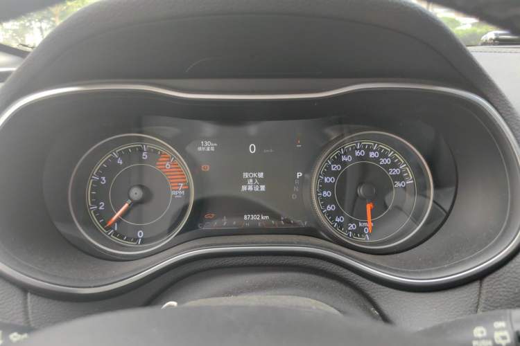Used Jeep Cherokee 2019 2.0T Two-Wheel Drive Smart Enjoyment Version China VI Instrument Cluster