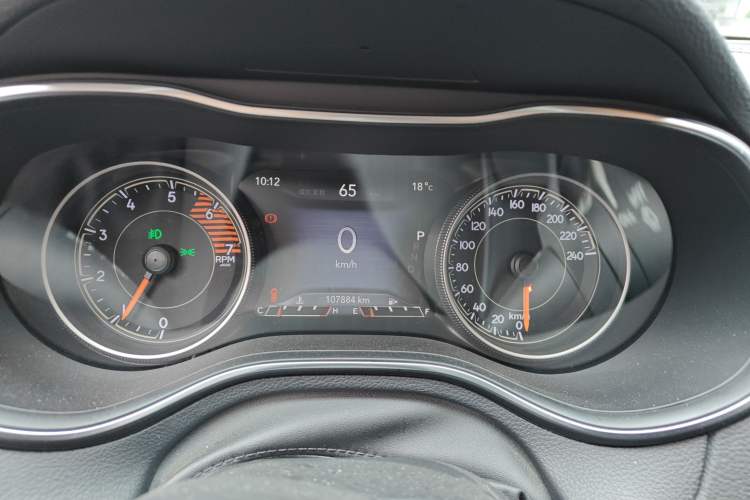 Used Jeep Cherokee 2019 2.0T Two-Wheel Drive Smart Enjoyment Version China V Instrument Cluster