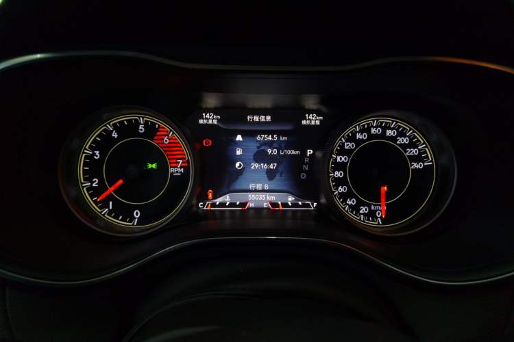 Used Jeep Cherokee 2019 2.0T Four-Wheel Drive Explorer Edition China V Instrument Cluster
