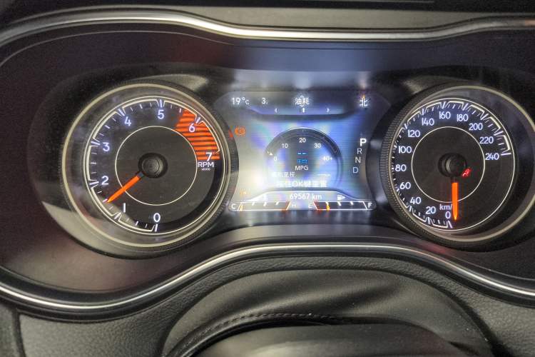 Used Jeep Cherokee 2019 2.0L 2WD Premium Edition China VI Instrument Cluster