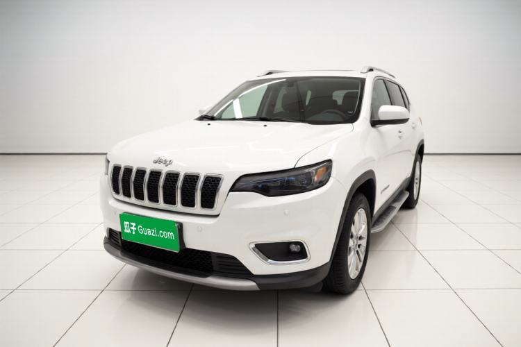 Używany Jeep Cherokee 2019 2.0T Two-Wheel Drive Smart Enjoyment Version China VI Guazi used car, China used car export, Used car for sale, Used cars, Cheapest cars for sale