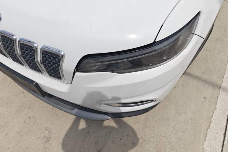 Used Jeep Cherokee 2019 2.0T Two-Wheel Drive Smart Enjoyment Version China V Left Front Headlight