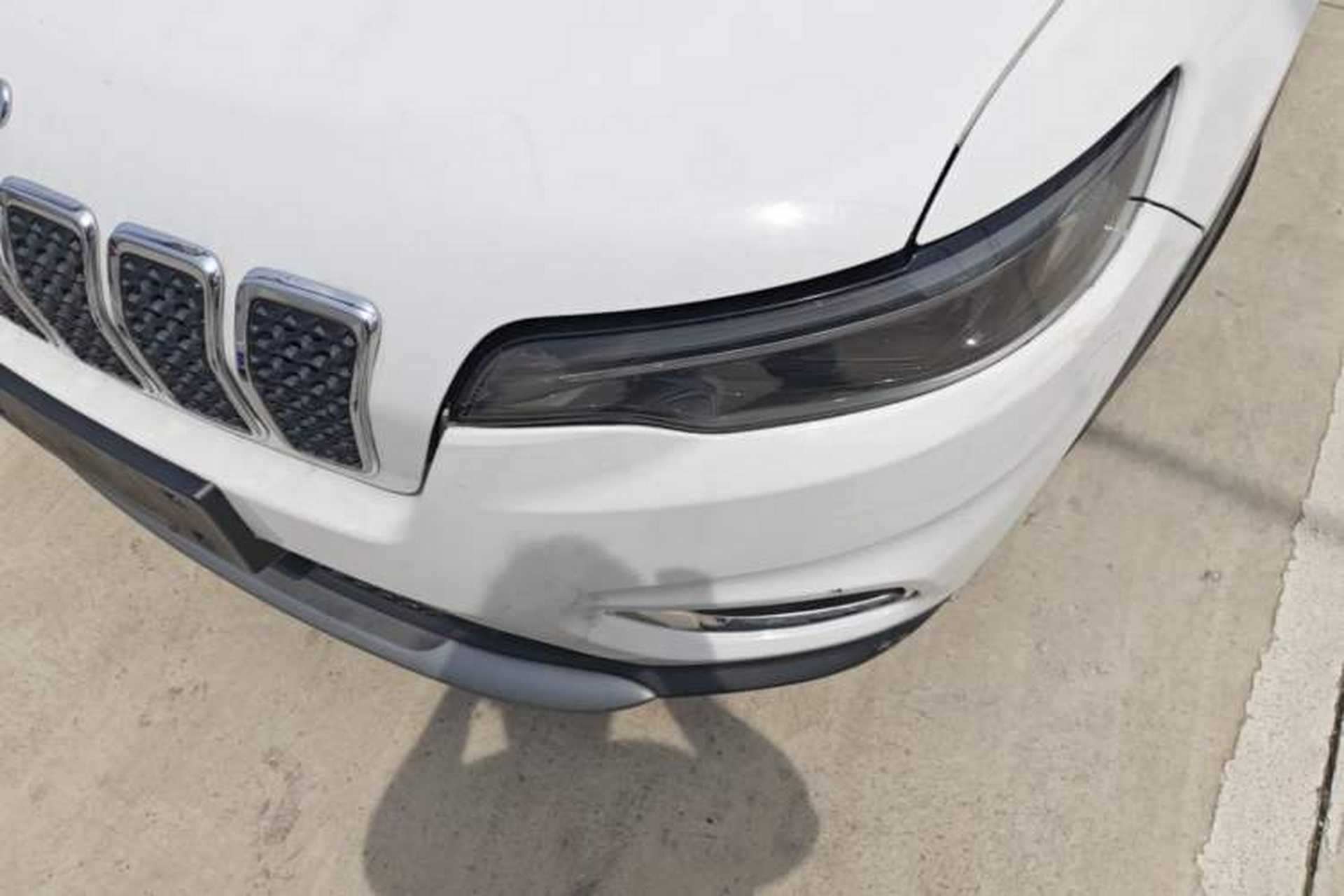 Used Jeep Cherokee 2019 2.0T Two-Wheel Drive Smart Enjoyment Version China V Left Front Headlight