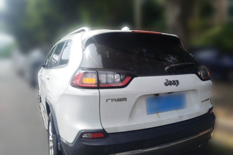 Used Jeep Cherokee 2019 2.0T Two-Wheel Drive Smart Enjoyment Version China VI Rear Left 45 Deg