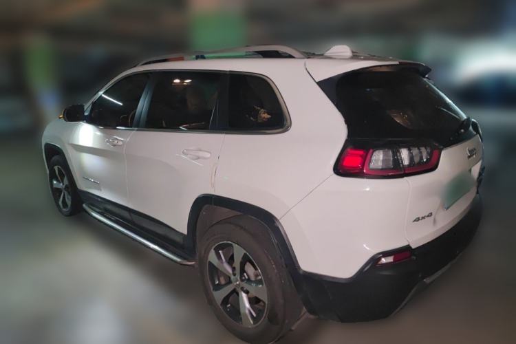 Used Jeep Cherokee 2019 2.0T Four-Wheel Drive Explorer Edition China VI Emission Standard Rear Left 45 Deg