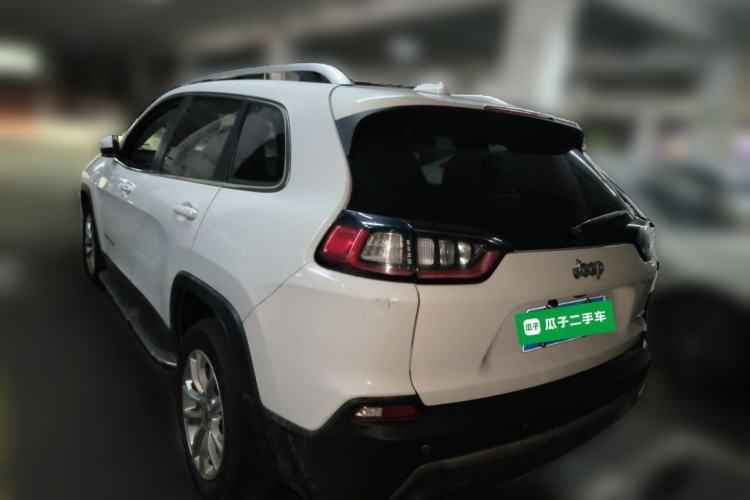 Used Jeep Cherokee 2019 2.0T Two-Wheel Drive Smart Enjoyment Version China VI Rear Left 45 Deg