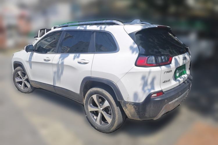 Used Jeep Cherokee 2019 2.0T Four-Wheel Drive Exploration Edition + Autonomous Driving Smart Package China V Rear Left 45 Deg