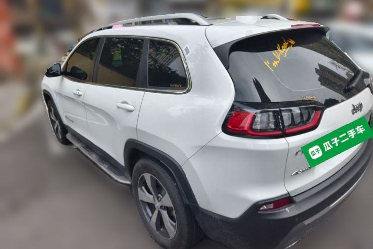 Used Jeep Cherokee 2019 2.0T Four-Wheel Drive Explorer Edition China VI Emission Standard Rear Left 45 Deg