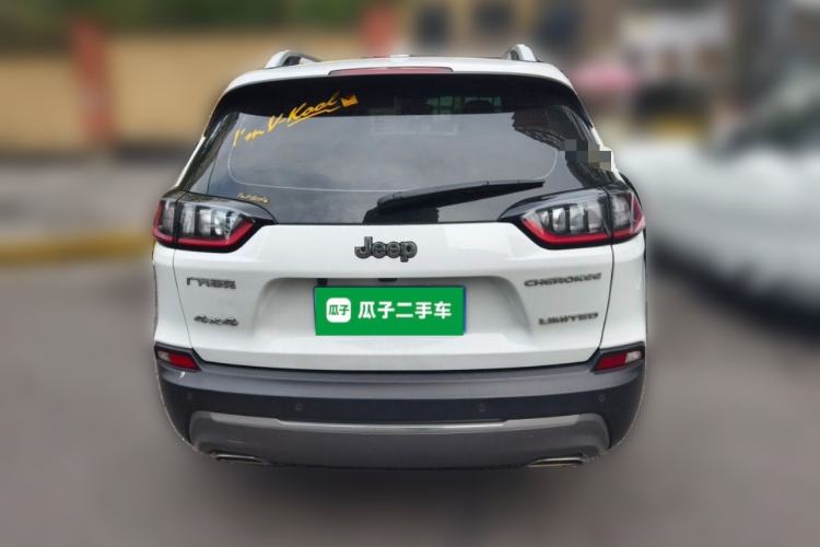Used Jeep Cherokee 2019 2.0T Four-Wheel Drive Explorer Edition China VI Emission Standard Rear
