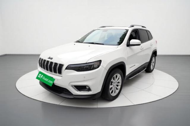 Used Jeep Cherokee 2019 2.0T Two-Wheel Drive Smart Enjoyment Version China VI