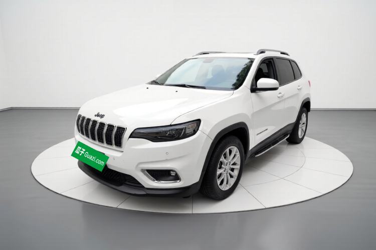 Used Jeep Cherokee 2019 2.0T Two-Wheel Drive Smart Enjoyment Version China VI Guazi used car, China used car export, Used car for sale, Used  cars, Cheapest cars for sale