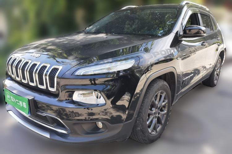 Used Jeep Cherokee 2020 2.0L Two-Wheel Drive Classic Sports Edition Guazi used car, China used car export, Used car for sale, Used cars, Cheapest cars for sale