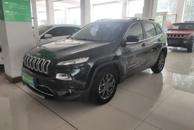 Used Jeep Cherokee 2020 2.0L Two-Wheel Drive Classic Sports Edition
