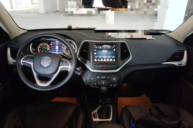Used Jeep Cherokee 2020 2.0L Two-Wheel Drive Classic Sports Edition Center Console