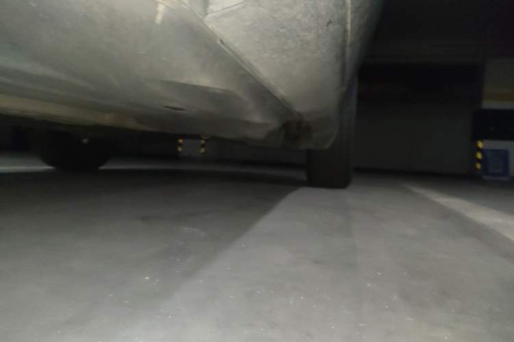 Used Jeep Cherokee 2020 2.0T Two-Wheel Drive Leading Edition Chassis Front Left
