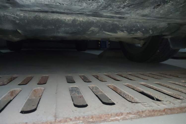 Used Jeep Cherokee 2020 2.0T Two-Wheel Drive Leading Edition Chassis Front