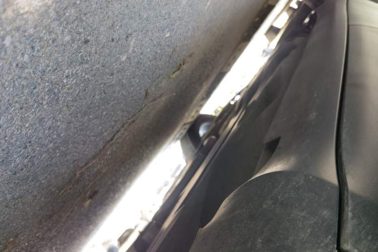 Used Jeep Cherokee 2020 2.0L Two-Wheel Drive Classic Sports Edition Chassis Front Right