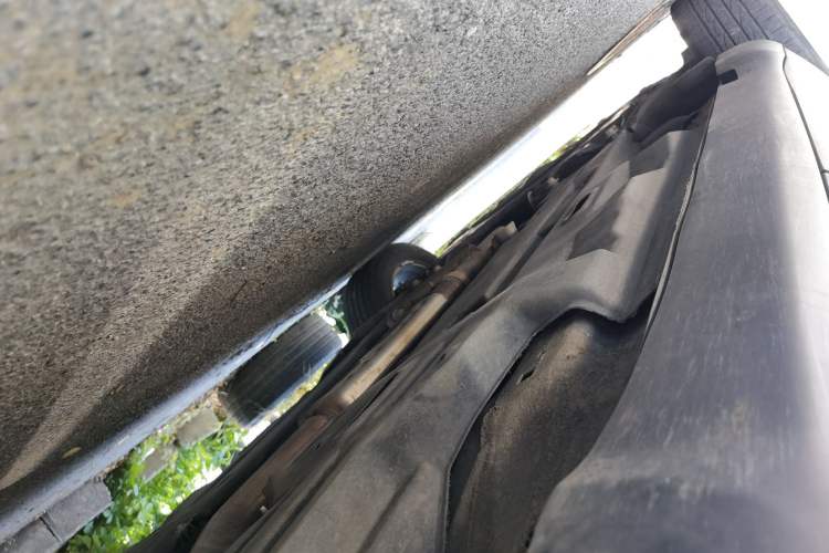 Used Jeep Cherokee 2020 2.0L Two-Wheel Drive Classic Sports Edition Chassis Rear Left