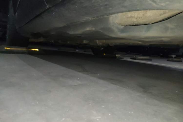 Used Jeep Cherokee 2020 2.0T Two-Wheel Drive Leading Edition Chassis Rear Left