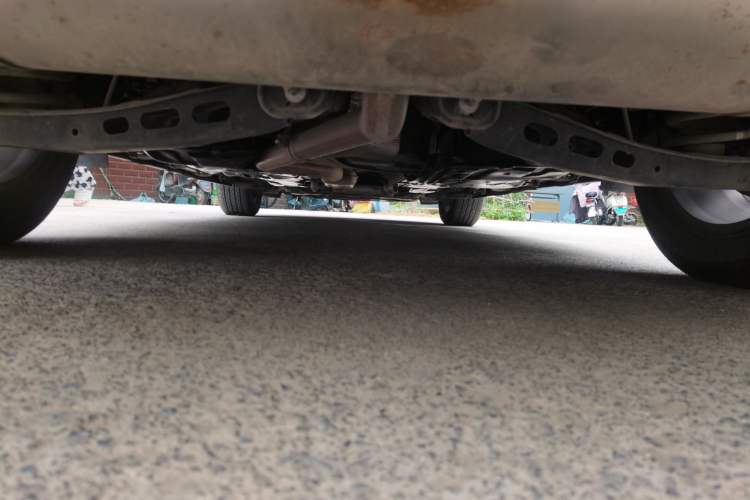 Used Jeep Cherokee 2020 2.0L Two-Wheel Drive Classic Sports Edition Chassis Rear