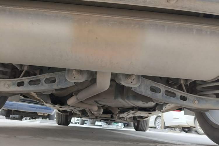 Used Jeep Cherokee 2020 2.0T Two-Wheel Drive Leading Edition Chassis Rear