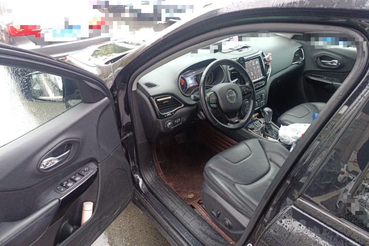Used Jeep Cherokee 2020 2.0T Four-Wheel Drive Night Eagle Edition Driver Seat