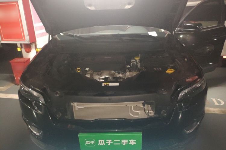 Used Jeep Cherokee 2020 2.0T Four-Wheel Drive Elite Edition Engine Bay