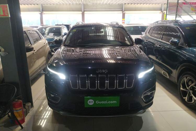 Used Jeep Cherokee 2020 2.0T Four-Wheel Drive Elite Edition Front