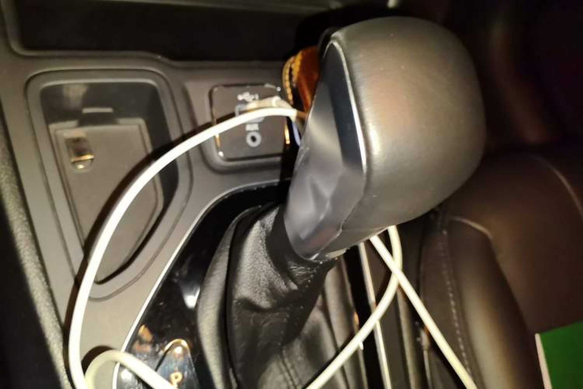 Used Jeep Cherokee 2020 2.0T Two-Wheel Drive Leading Edition Gear Lever