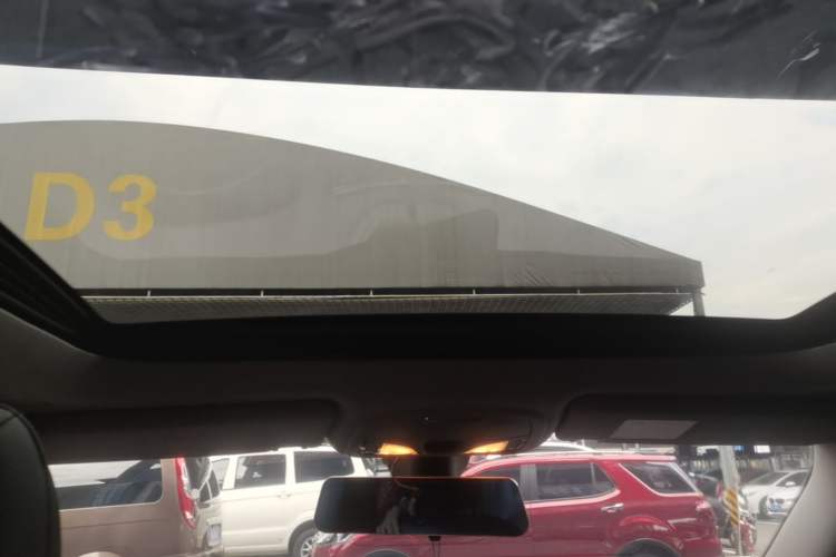 Used Jeep Cherokee 2020 2.0T Two-Wheel Drive Leading Edition Headliner