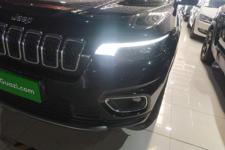 Used Jeep Cherokee 2020 2.0T Four-Wheel Drive Elite Edition Left Front Headlight