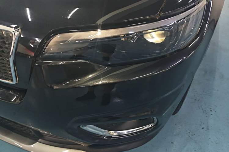 Used Jeep Cherokee 2020 2.0L Two-Wheel Drive Safety Upgrade Edition Left Front Headlight