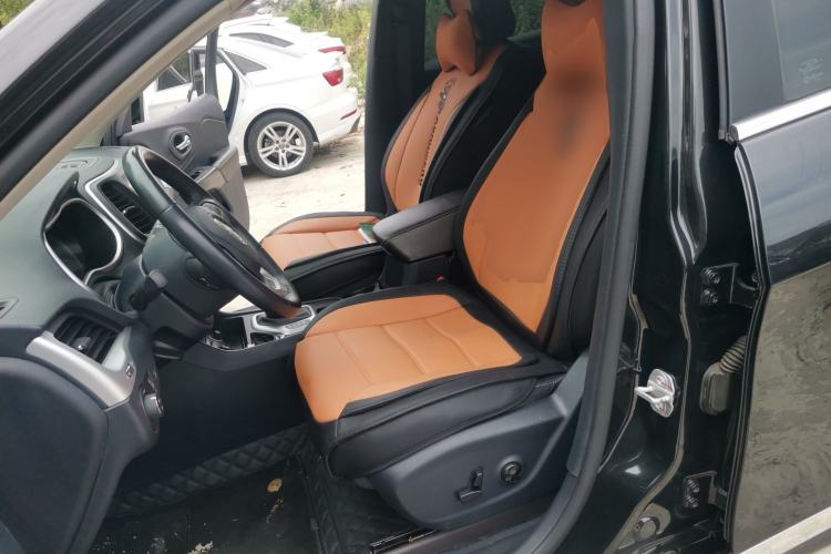 Used Jeep Cherokee 2020 2.0L Two-Wheel Drive Classic Sports Edition Left Front Seat