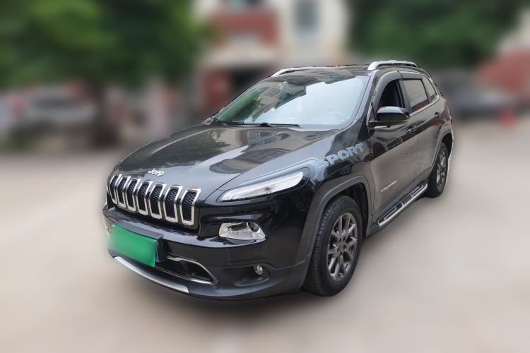Used Jeep Cherokee 2020 2.0L Two-Wheel Drive Classic Sports Edition Guazi used car, China used car export, Used car for sale, Used  cars, Cheapest cars for sale