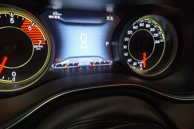 Used Jeep Cherokee 2020 2.0T Four-Wheel Drive Elite Edition Odometer Close Up